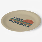 1984生まれ年のヴィンテージ誕生日ギフト ペーパープレート (アングル)