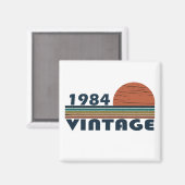 1984生まれ年のヴィンテージ誕生日ギフト マグネット (正面/裏面)