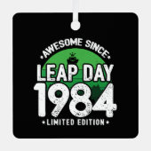 1984素晴らし年閏年日以後2月29誕生日 メタルオーナメント (正面)