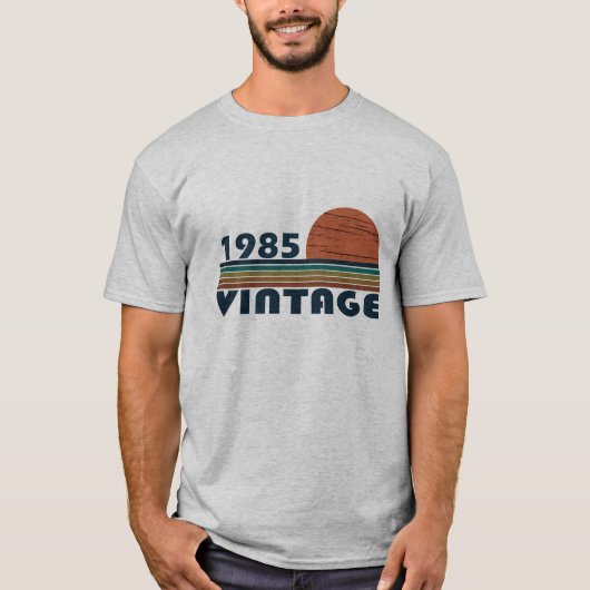 1985生まれ年ヴィンテージ40歳の誕生日ギフト Tシャツ (正面)