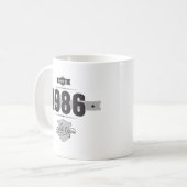 1986年に生まれて下さい(Dark&Lightgrey) コーヒーマグカップ (正面左)