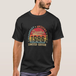1986年12月36日誕生日伝説的エピック素晴らし Tシャツ