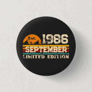 1986年9月限定エディション オリジナルTシャツ 缶バッジ