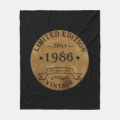 1986生まれ年のヴィンテージ誕生日 フリースブランケット (正面)