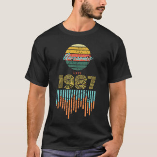1987素晴らし年ヴィンテージ33誕生日以降 Tシャツ