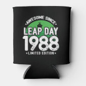 1988素晴らし年閏年日以後2月29誕生日 缶クーラー (正面)