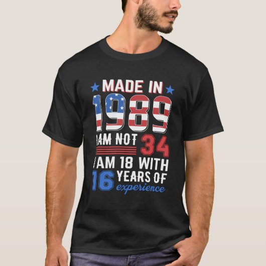 1989年に作られたアメリカ国旗34番目の誕生日ギフト34番目 Tシャツ (正面)