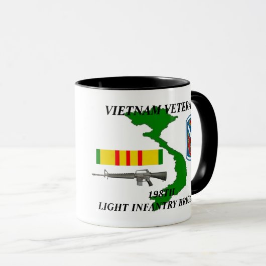 198th軽歩兵部のベトナムの退役軍人 マグカップ (正面右)