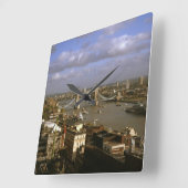 1990年代のタワーブリッジ スクエア壁時計 (傾斜)