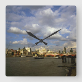 1990年代のロンドン市 スクエア壁時計