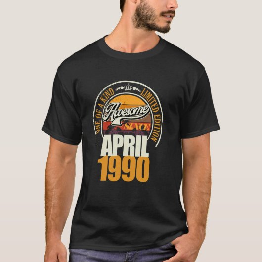 1990年4月以来すばらしい 35歳の誕生日の言葉 35 Tシャツ (正面)