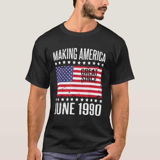 1990年6素晴らし月以来のアメリカの幸せな誕生日 Tシャツ (正面)