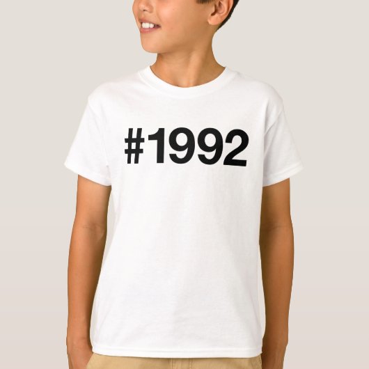 1992ハッシュタグ33誕生日記念日 Tシャツ (正面)
