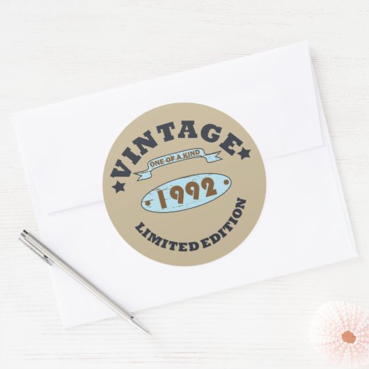 1992生まれ年のヴィンテージ誕生日ギフト ラウンドシール (封筒)