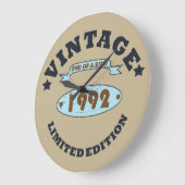 1992生まれ年のヴィンテージ誕生日ギフト ラージ壁時計 (傾斜)