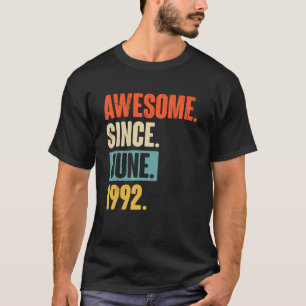 1992素晴らし年6月30歳30歳の誕生日 Tシャツ