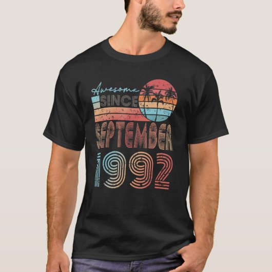 1992素晴らし年9月以来30歳の誕生日30年 Tシャツ (正面)