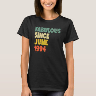 1994年6月以来の素晴らしい男の子の男の子の女の子 Tシャツ