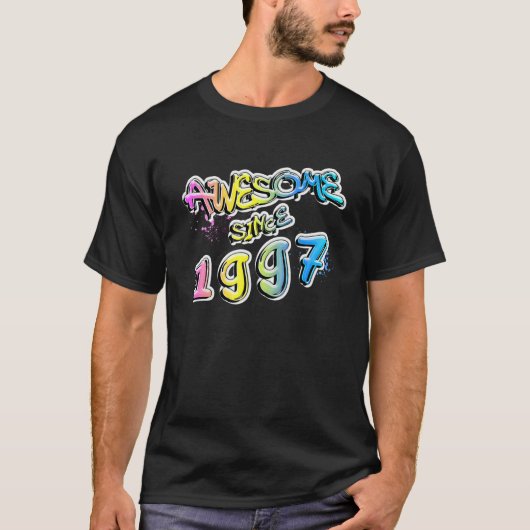 1995年素晴らし以来グラフィティ・モチーフ Tシャツ (正面)
