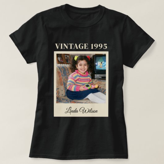 1995年 ヴィンテージ 写真 誕生日 スクリプト 名前 Tシャツ (デザイン正面)