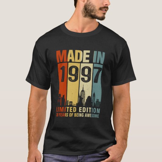 1997年生まれ 26周年記念 アツい人生 Tシャツ (正面)
