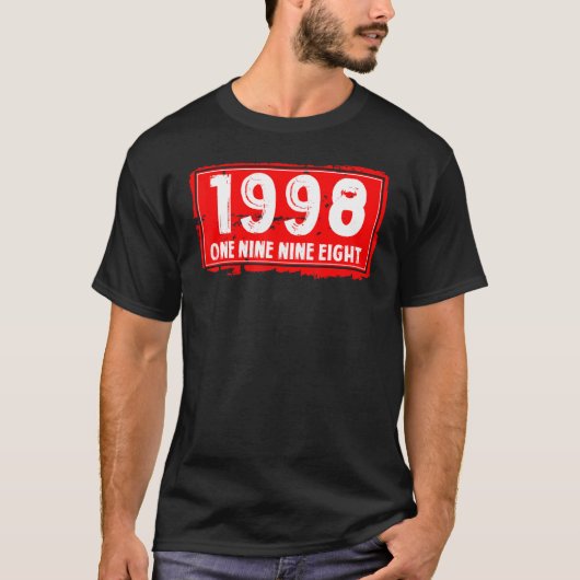 1998年の誕生男性へ女子素晴らしB Tシャツ (正面)
