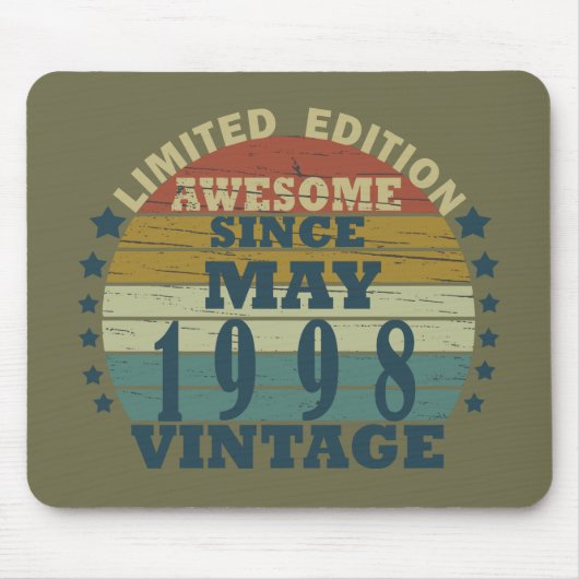 1998生まれ年5月のヴィンテージ誕生日 マウスパッド (正面)