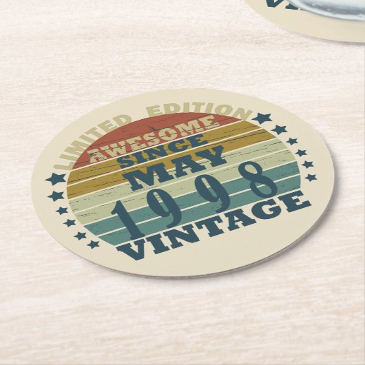 1998生まれ年5月のヴィンテージ誕生日 ラウンドペーパーコースター (アングル)