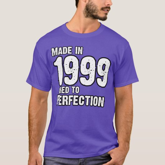 1999年生まれの完全主義者のために1999年に作られた Tシャツ (正面)