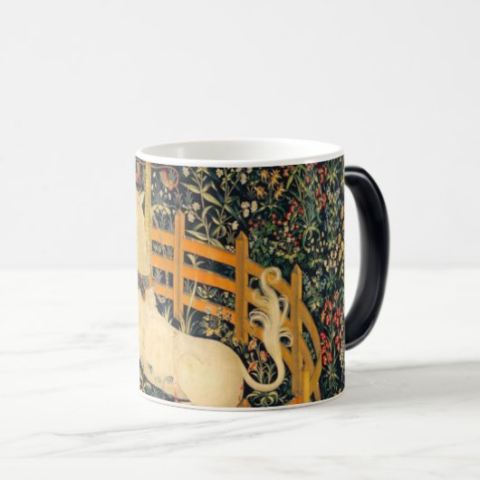 199.捕らえられたユニコーン モーフィングマグカップ (正面右)