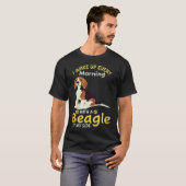 19 私の横には常にビーグルがいます Tシャツ (正面フル)