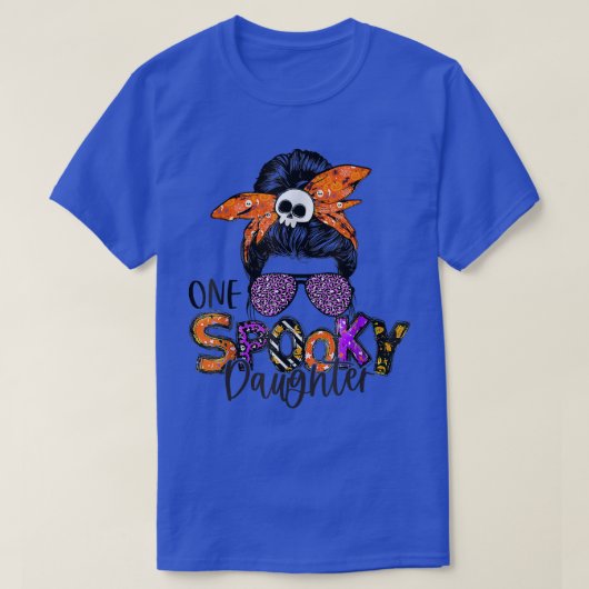 1 つの不気味な娘の乱れたお団子 女性 ウィッチ ハロウィーン Tシャツ (デザイン正面)