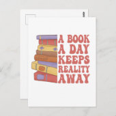 1 日 1 冊で現実から逃げよう - 本好きな人へ ポストカード (正面/裏面)