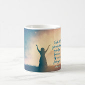 1 Peter 5:7あなたがたの気にすべてを彼に投げ付け聖なる書物、 経典 コーヒーマグカップ (中央)