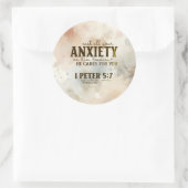 1 Peter 5:7あなたの不安を彼に投げ込む聖書の聖句 ラウンドシール (バッグ)