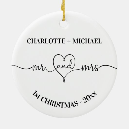 1stクリスマスの新婚の名前ハート白 セラミックオーナメント (裏面)