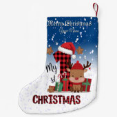 1stクリスマスサンタハットホワイトスノーベビートナカイ スモールクリスマスストッキング (裏面)