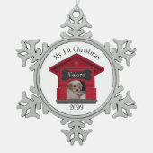 1stクリスマスドッグのアップロード写真ドッグハウスw Bone Me スノーフレークピューターオーナメント (正面)