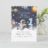 1stトリップのまわりにザサン男の赤ちゃん第1回誕生日 招待状 (スタンド正面)