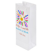 1st誕生日の日旅を追加する名前カラフル日g ワインギフトバッグ (裏面アングル)