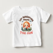 1st Adventure Around the Sun Birthday ベビーTシャツ (正面)