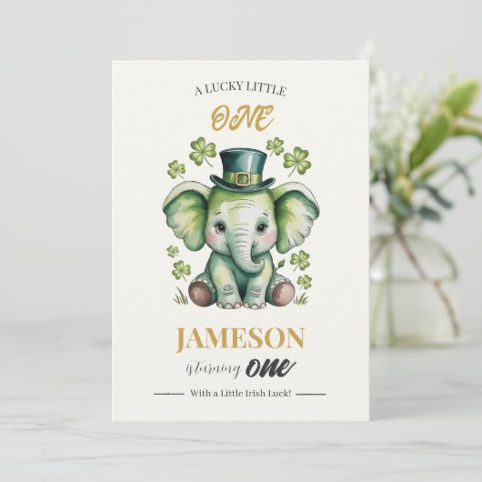 1st Birthday Invitation | Lucky St. Patrick's Day 招待状 (スタンド正面)