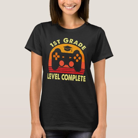 1st Grade Graduation Level Complete Video Game Gam Tシャツ (正面)