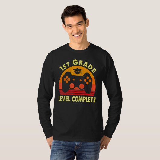 1st Grade Graduation Level Complete Video Game Gam Tシャツ (正面フル)