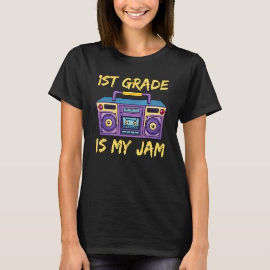 1st Grade Is My Jam School Retro 80s Boombox Stude Tシャツ (正面)