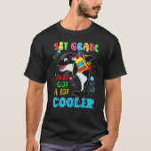 1st Grade Just Got A Lot Cooler Cute Orca Wearing  Tシャツ (正面)