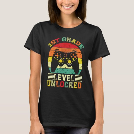 1st Grade Level Unlocked Video Gamer Back to Schoo Tシャツ (正面)
