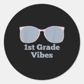 1st Grade Vibes - Back To School First Grade First ラウンドシール (正面)