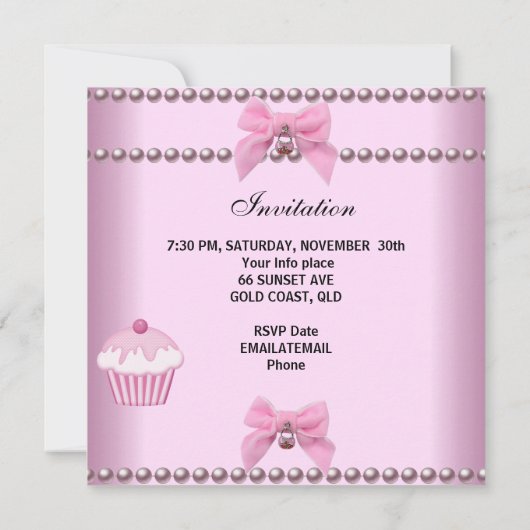 1thバースデーガールピンクカップケーズホワイトパールベビー 招待状 (裏面)