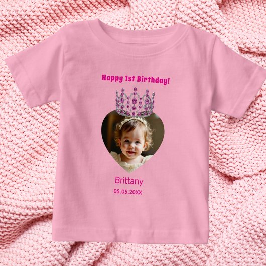 1th誕生日ピンクの名前photo tiara baby girl ベビーTシャツ
